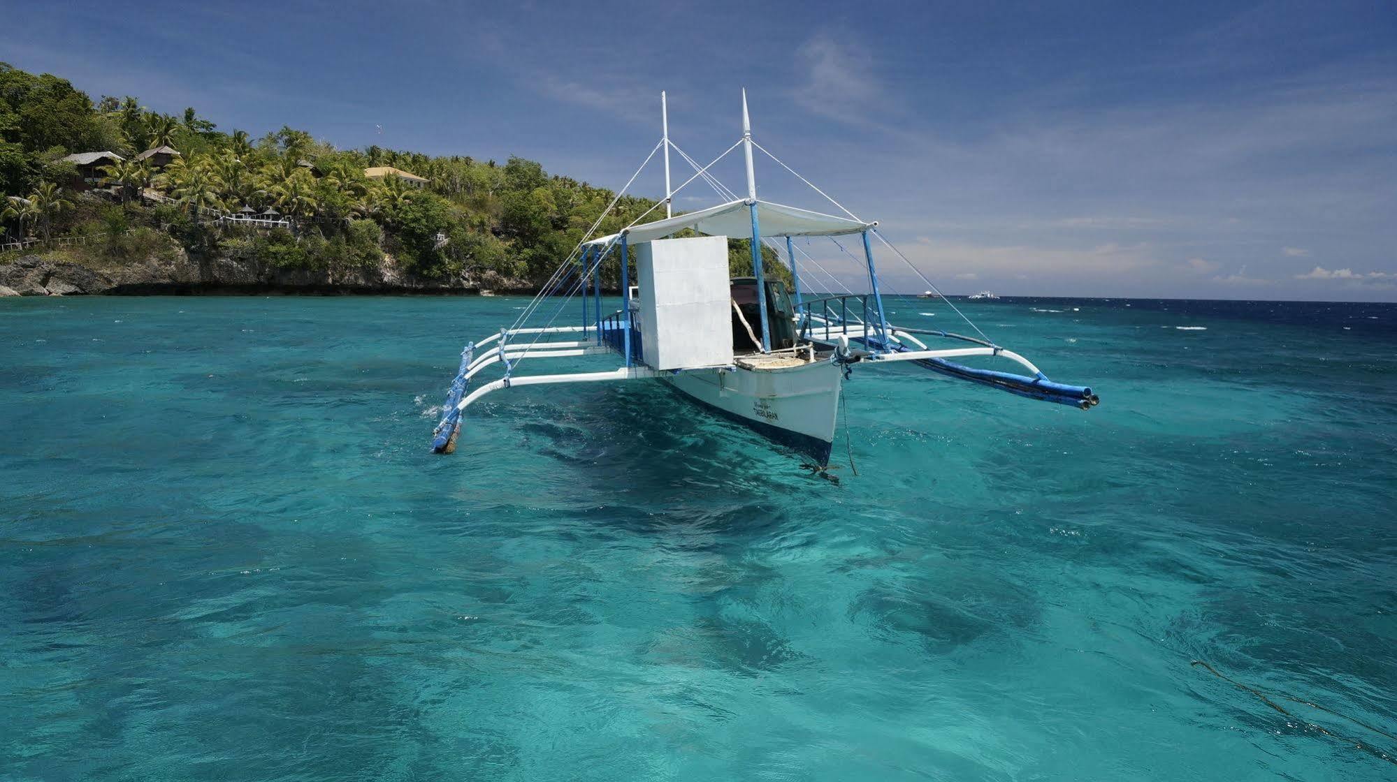 Coco White Beach Resort Bohol Buitenkant foto